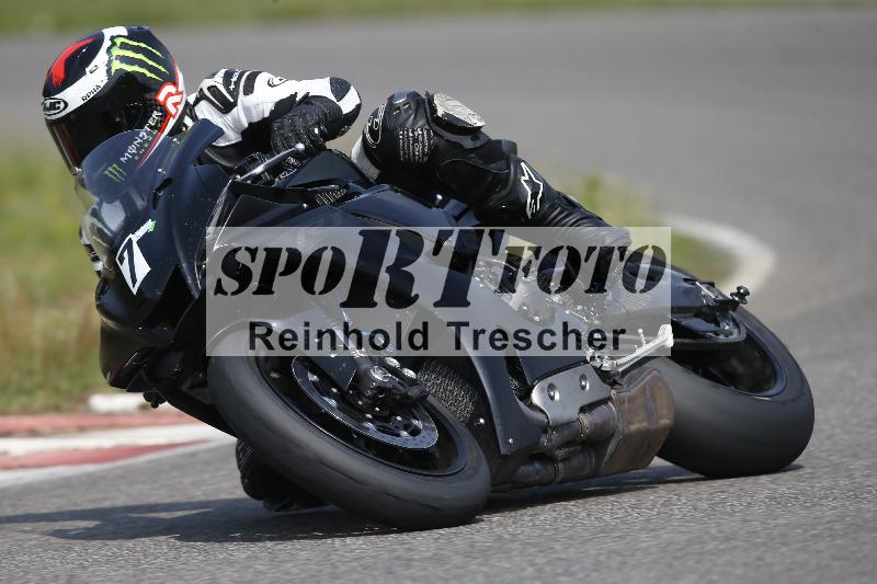 Archiv-2023/39 10.07.2023 Plüss Moto Sport ADR/Freies Fahren/7